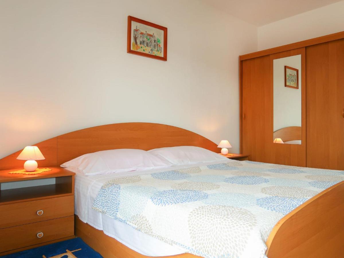 Apartment Rosic - Krk217 By Interhome Kornić Dış mekan fotoğraf