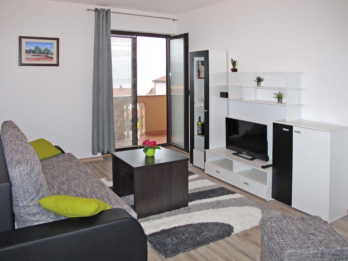 Apartment Rosic - Krk217 By Interhome Kornić Dış mekan fotoğraf
