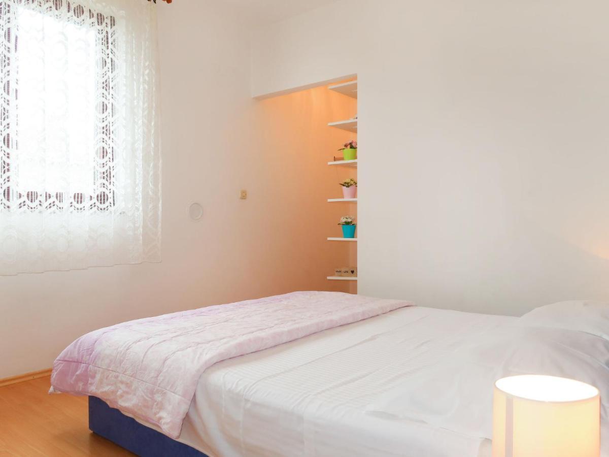 Apartment Rosic - Krk217 By Interhome Kornić Dış mekan fotoğraf